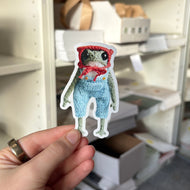 Frog in Bonnet Heknitt Sticker
